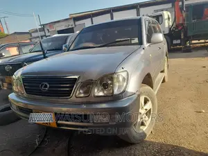 Toyota Land Cruiser 2006 Silver