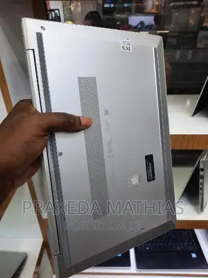 Laptop HP EliteBook 830 G8 16GB Intel Core I5 SSD 512GB