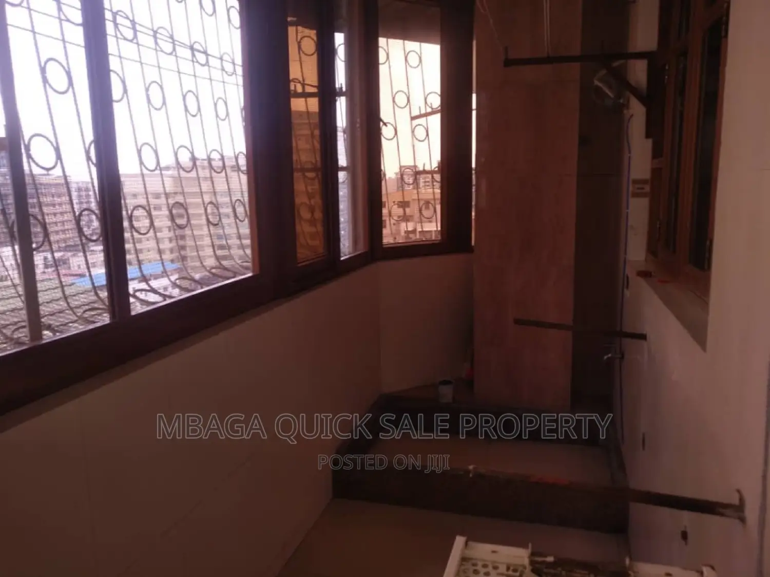 Furnished 4bdrm Apartment in Posta, Upanga West for sale