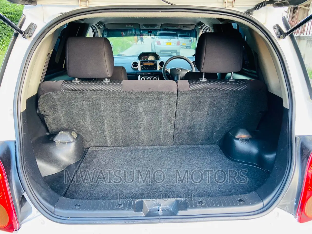 Toyota IST 2005 White