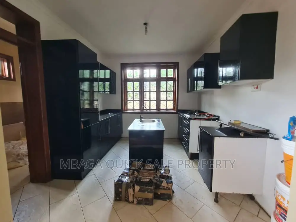 4bdrm House in Moshi for sale