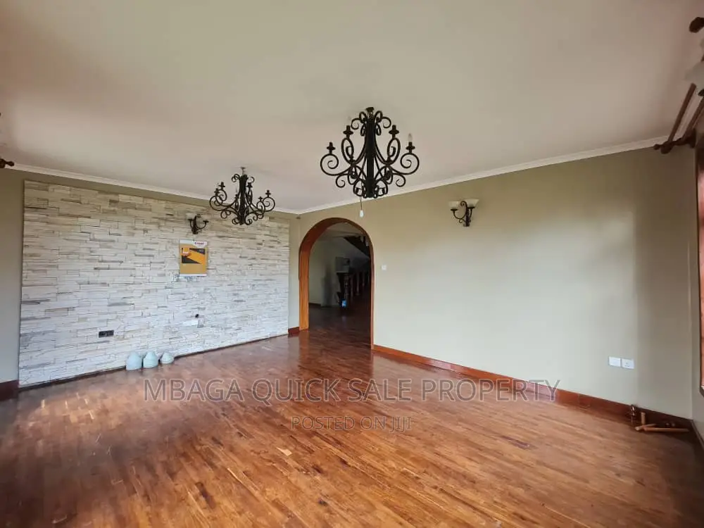 4bdrm House in Moshi for sale