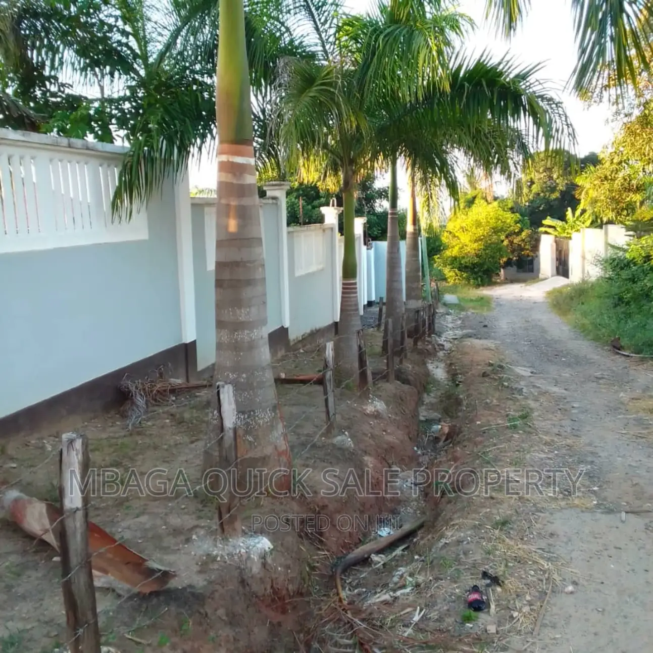 4bdrm House in Goba for sale