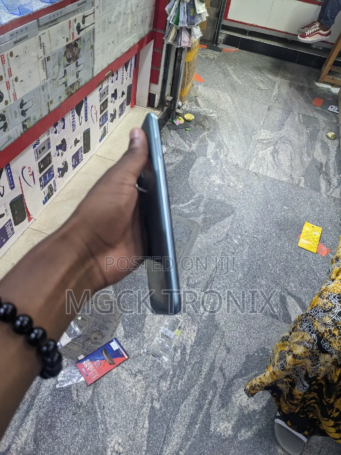Infinix Hot 10 Play 32 GB Green