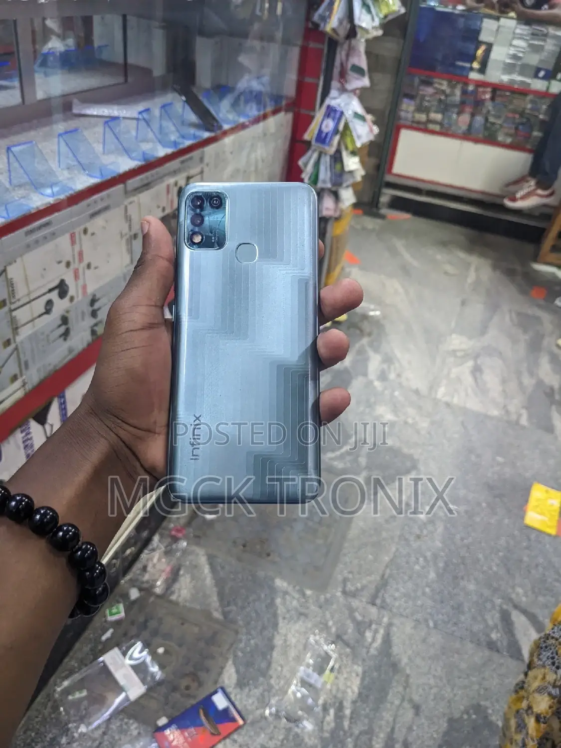 Infinix Hot 10 Play 32 GB Green