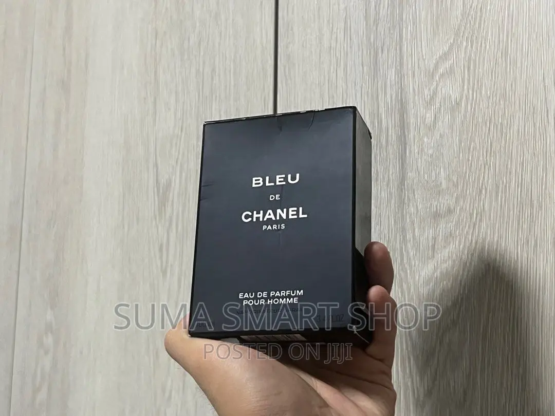 Blue DE Chanel Perfume .