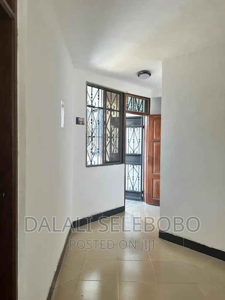 6bdrm Bungalow in Mbweni for rent