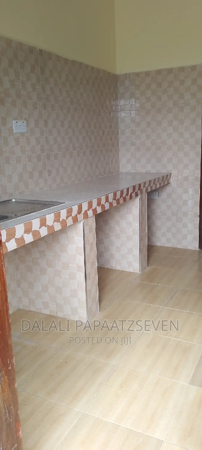 2bdrm Apartment in Dalalipapaatzseven, Bunju for rent