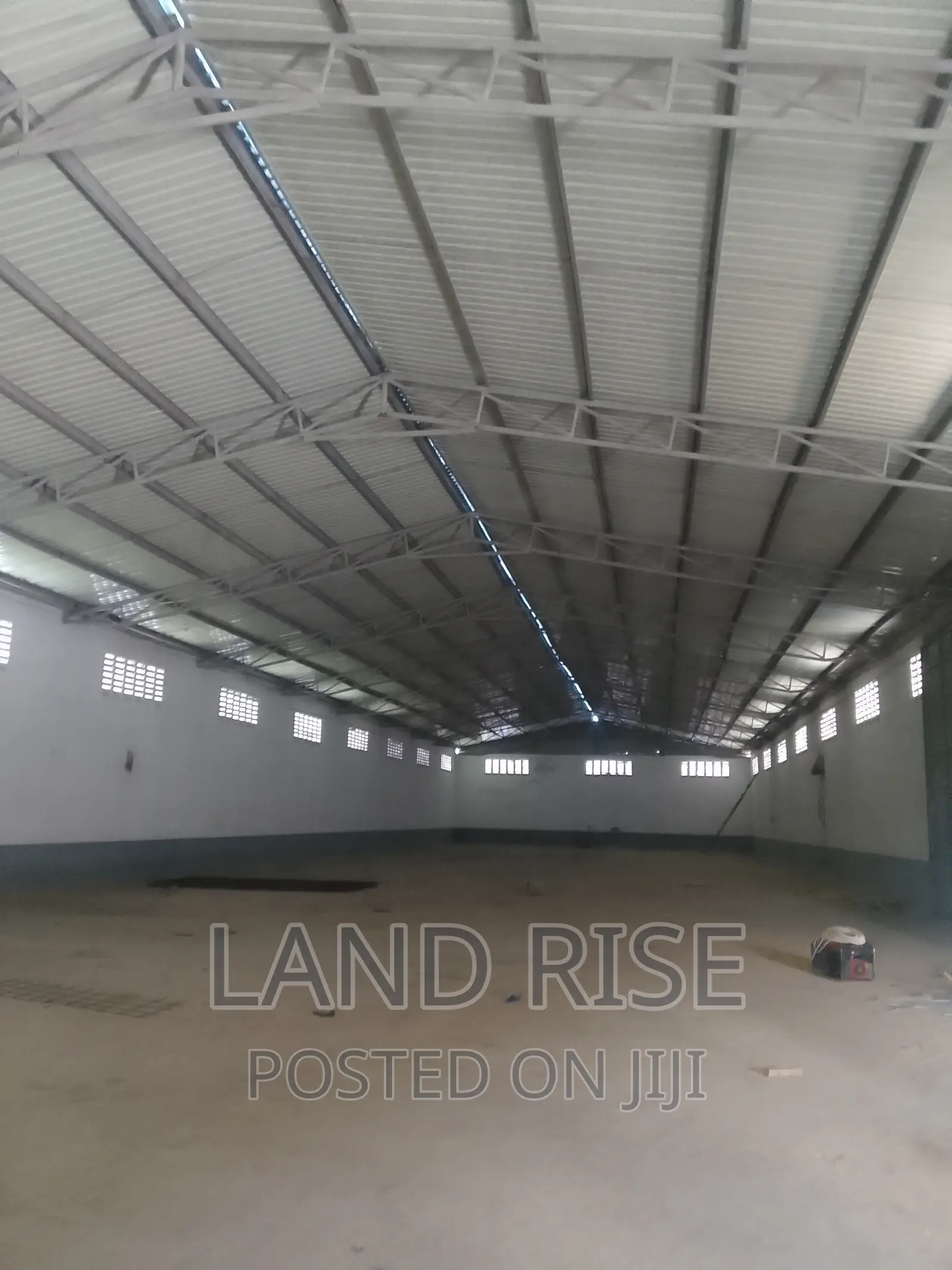 2700 SQM Warehouse in Nyerere Road