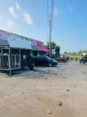 4bdrm House in Mwenge, Sinza for sale