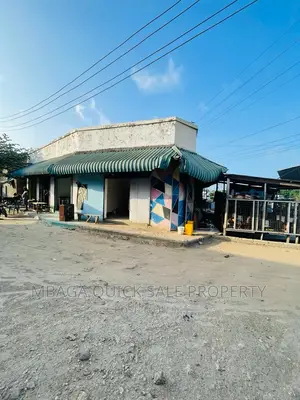 4bdrm House in Mwenge, Sinza for sale