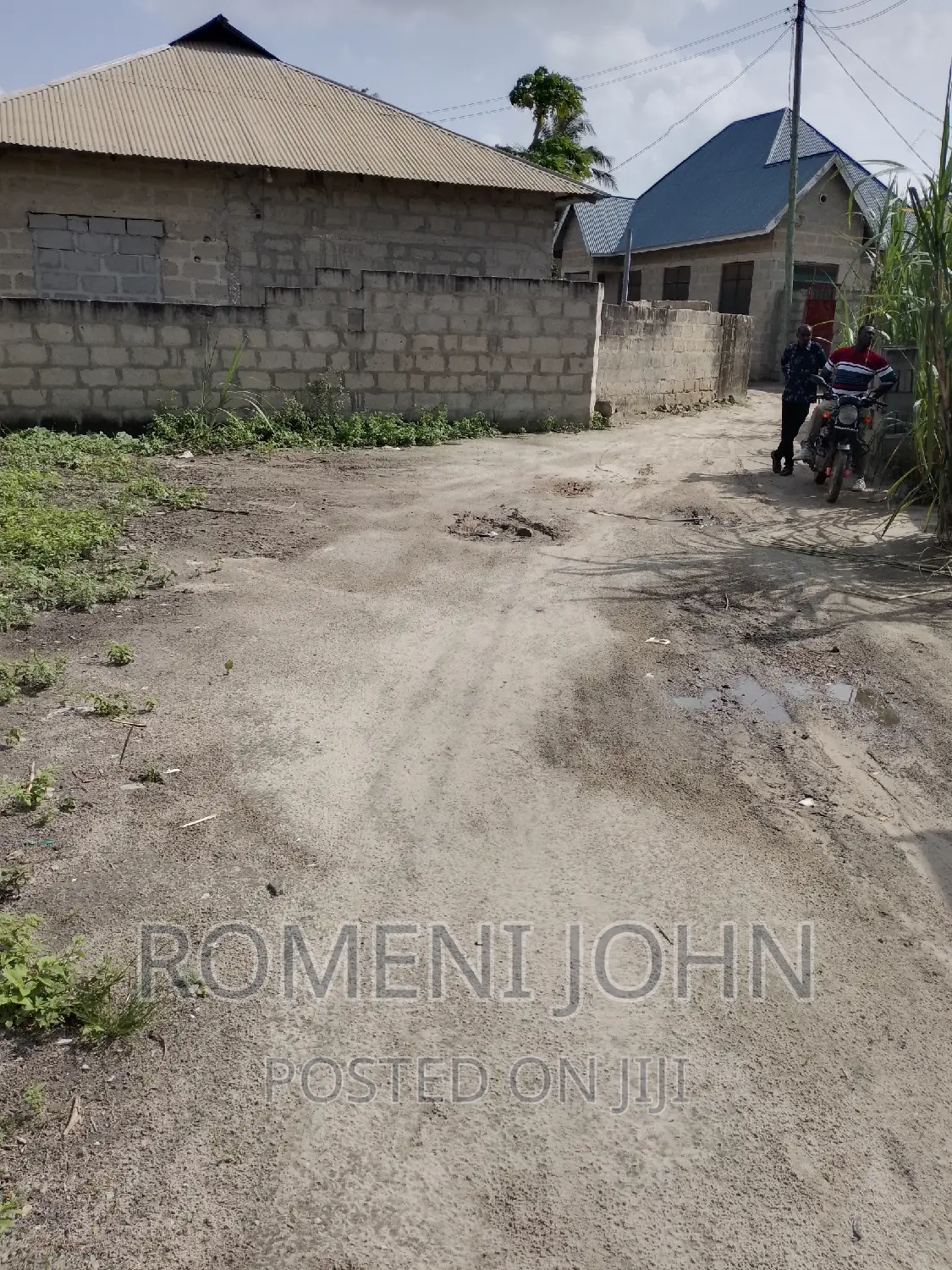 Kiwanja Sqmita 450 Kinauzwa Ml 12.5 Ukonga Kanyigo Mkolemba.
