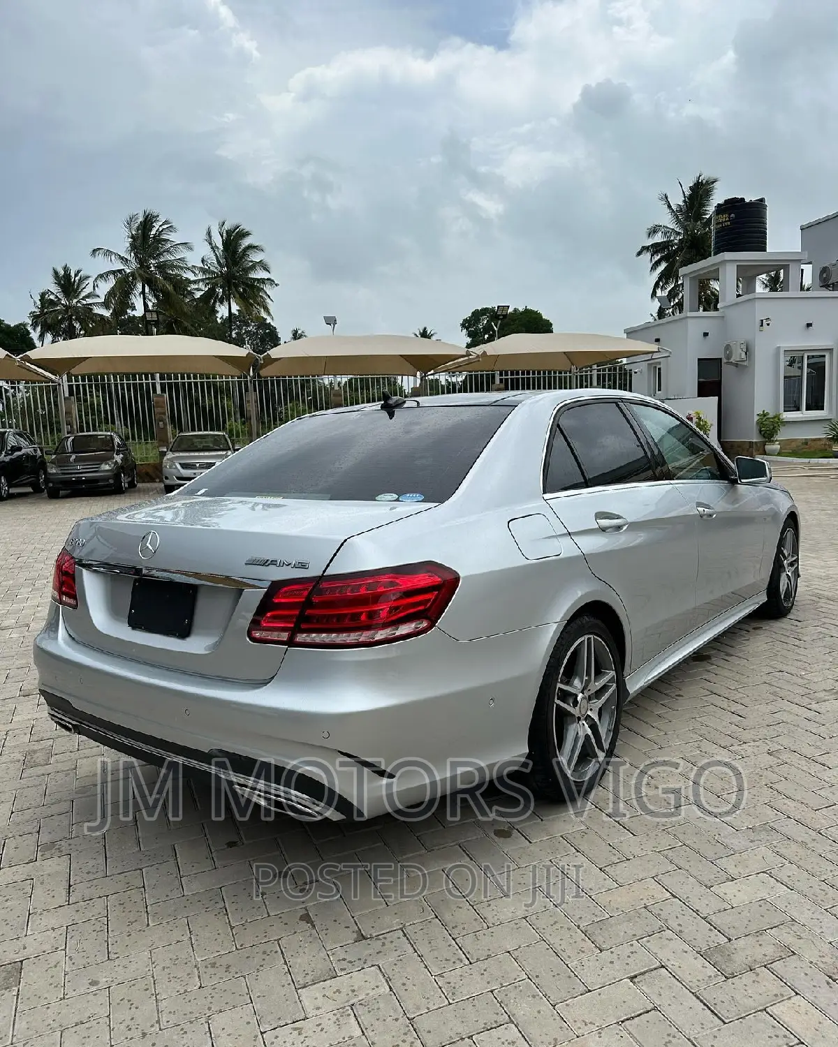 Mercedes-Benz E250 2014 Silver