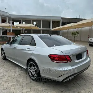 Mercedes-Benz E250 2014 Silver