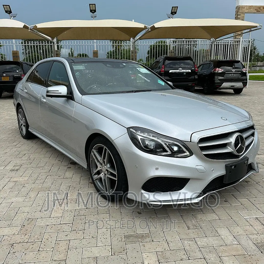 Mercedes-Benz E250 2014 Silver