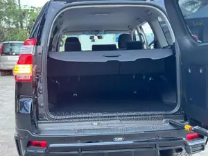 Toyota Land Cruiser Prado 2017 Black