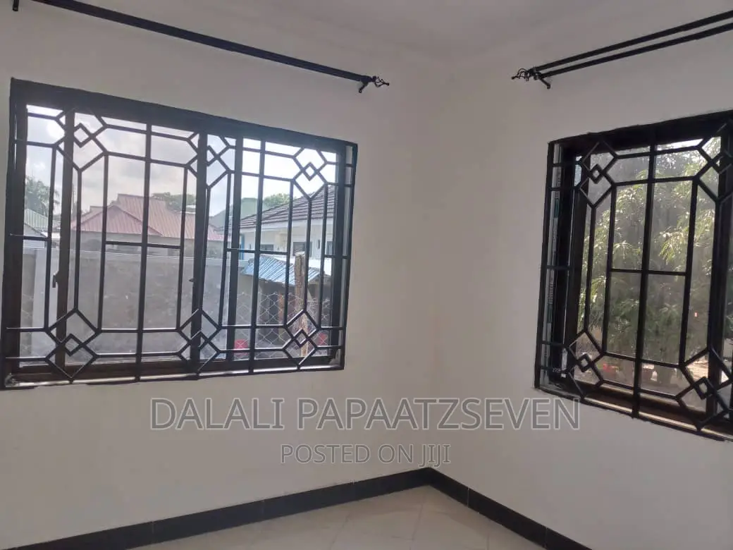 1bdrm Apartment in Dalalipapaatzseven, Kinondoni for rent