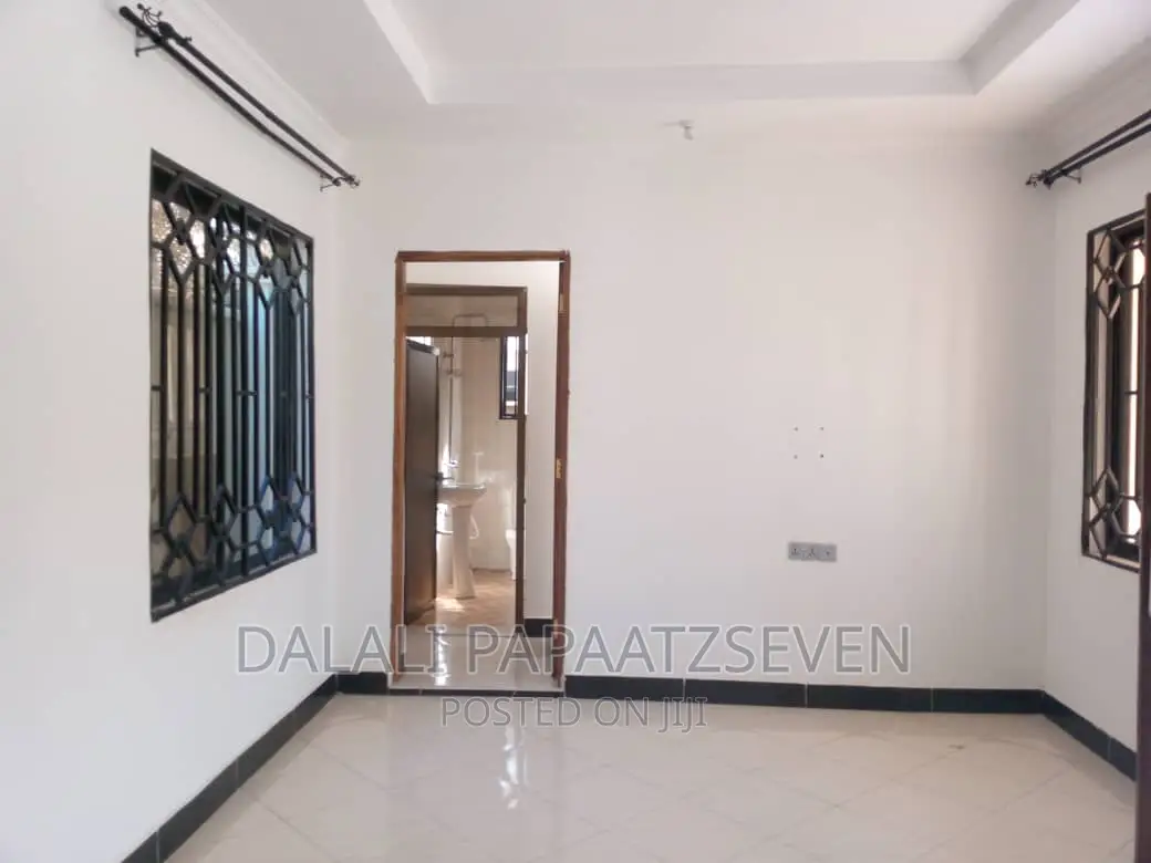 1bdrm Apartment in Dalalipapaatzseven, Kinondoni for rent