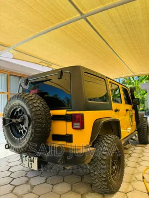 Jeep Wrangler 2014 Yellow