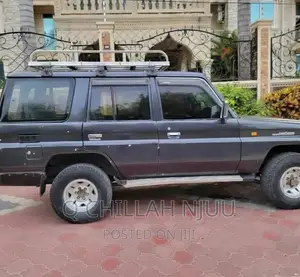 Toyota Land Cruiser Prado 1993