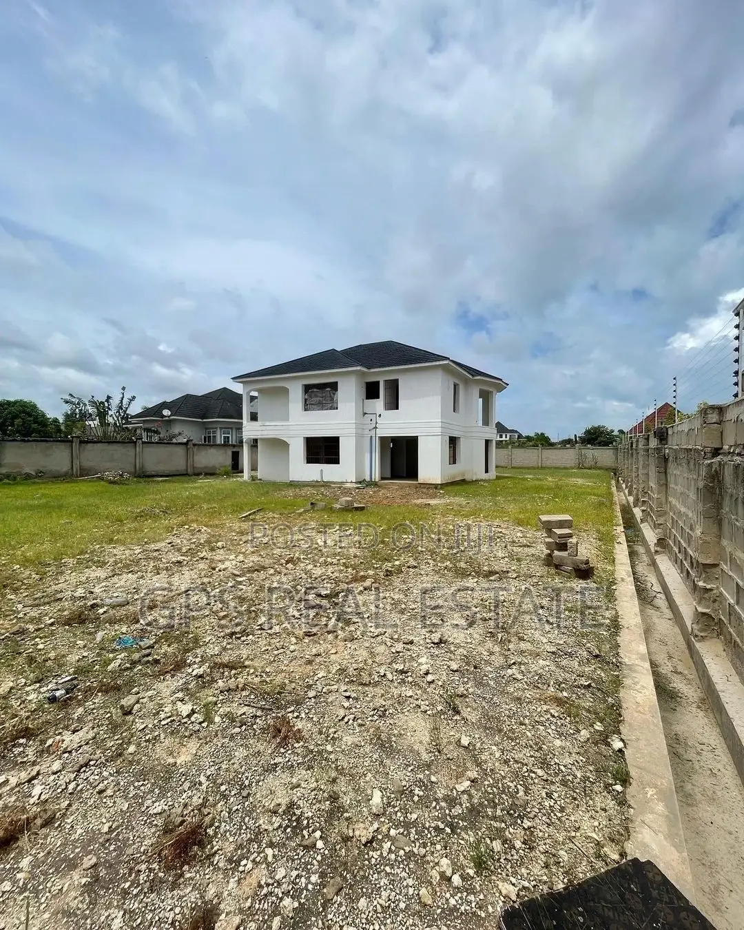 4bdrm House in Mbweni Jkt, Kinondoni for sale