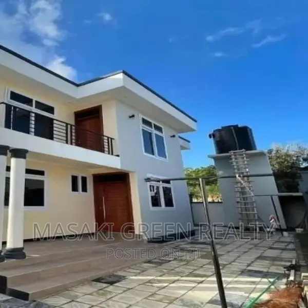 4bdrm House in Goba for sale