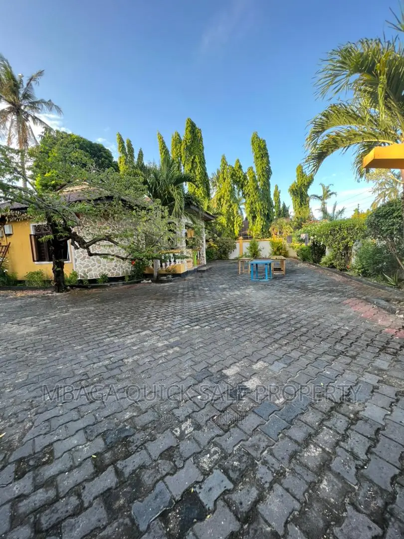 3bdrm House in Mbezi Beach Africana for rent