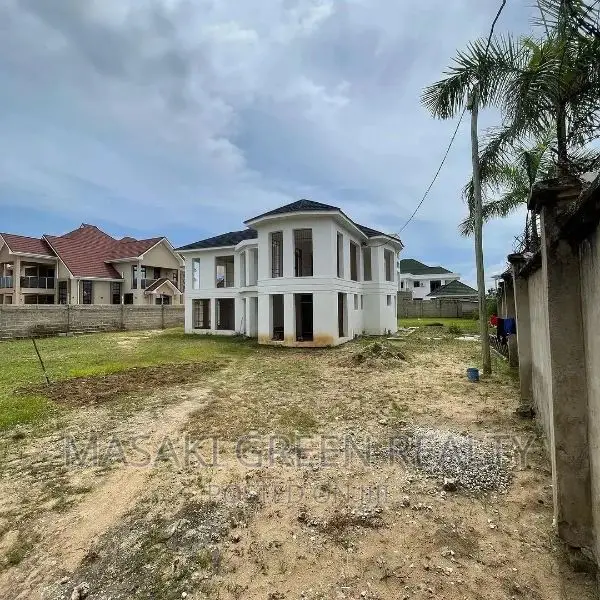 4bdrm House in Mbweni Jkt, Mbezi Beach for sale