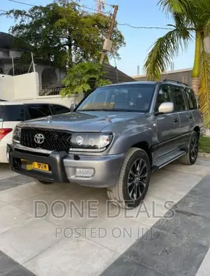 Toyota Land Cruiser 2006 Silver