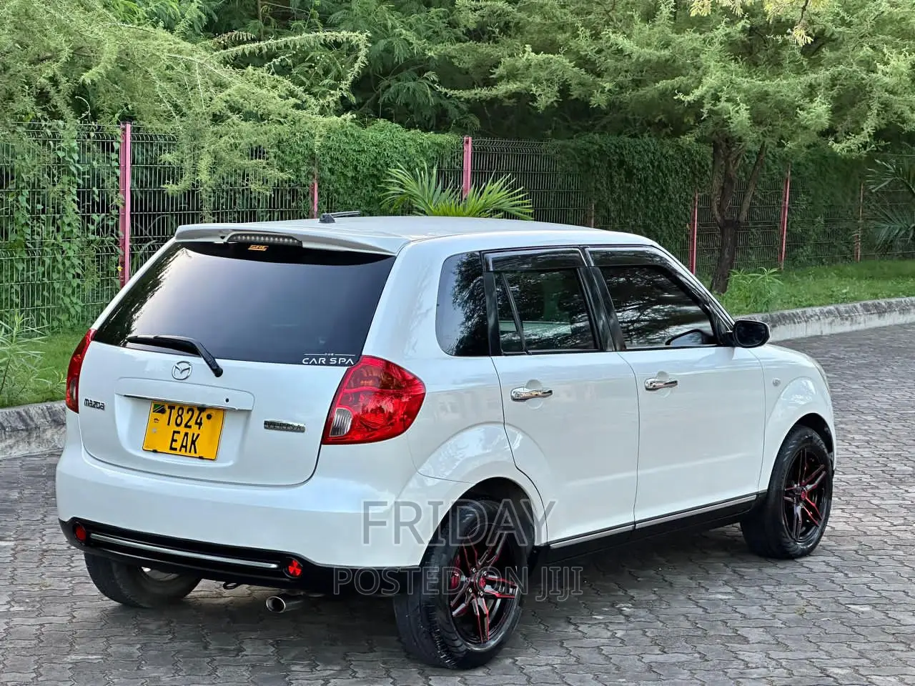 Mazda Verisa 2010 White