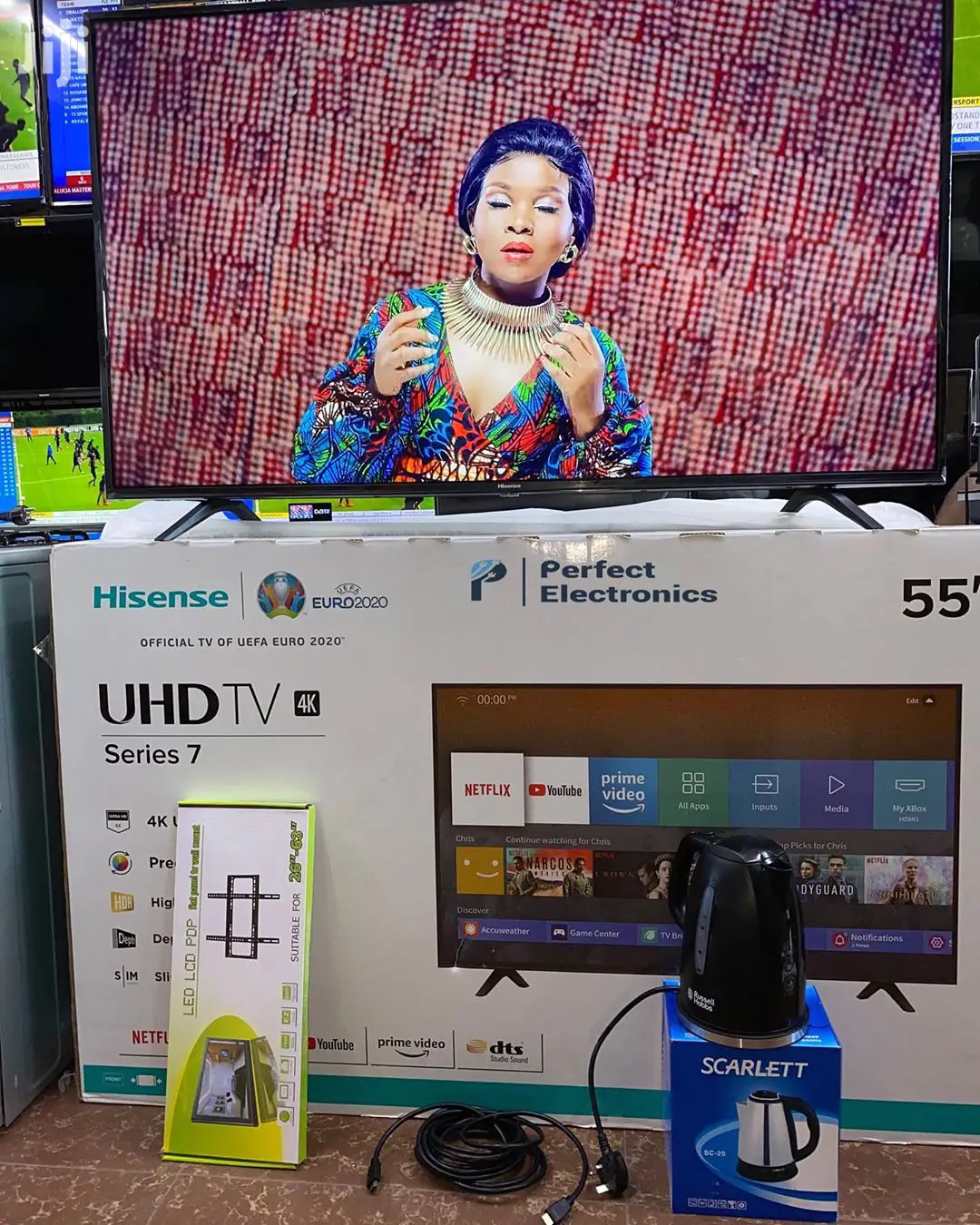 Hisense Smart Uhd TV Inch 55