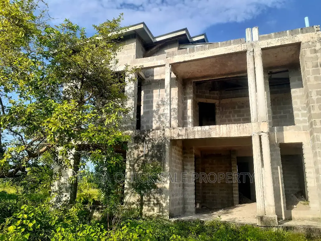 4bdrm Bungalow in Kerege, Kiromo for sale