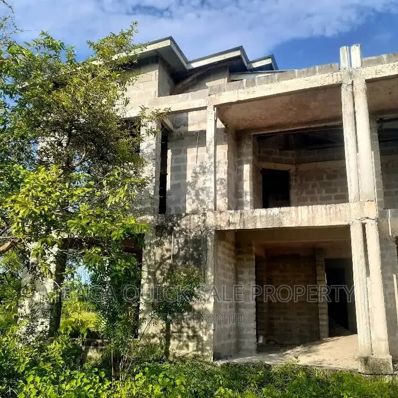 4bdrm Bungalow in Kerege, Kiromo for sale