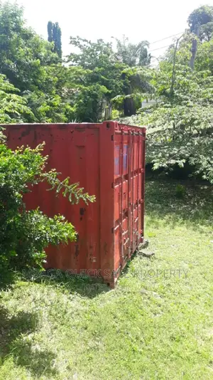 Kontena Inauzwa Size 20ft