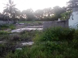 Plot for Sale at Madale