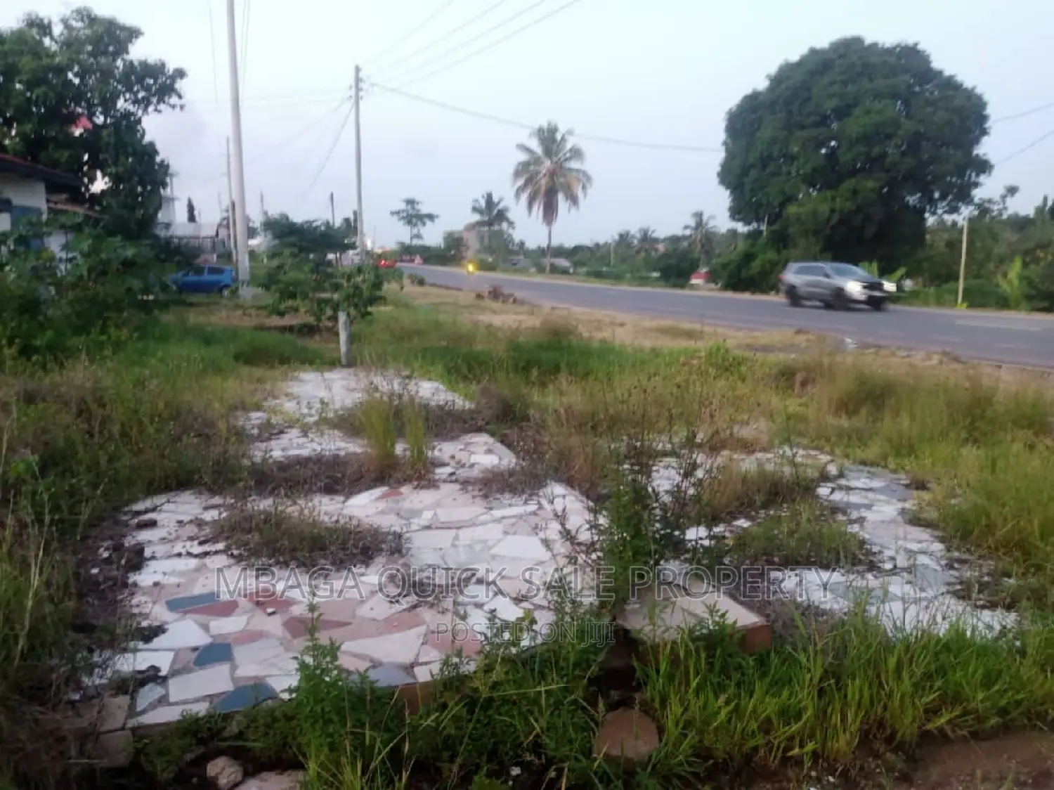 Plot for Sale at Madale