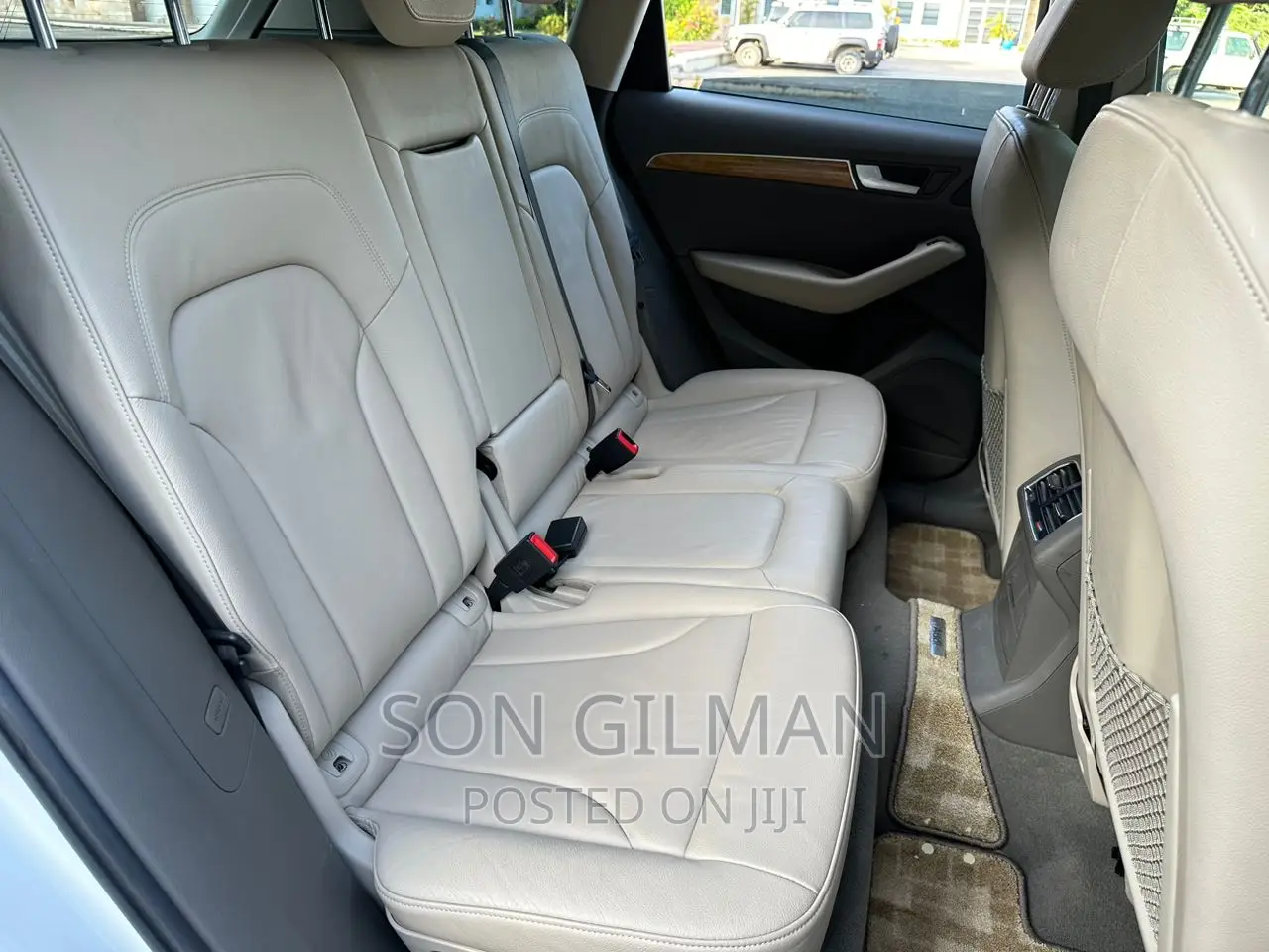 Audi Q5 2011 Pearl