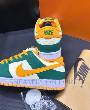 Brand: Nike Sb