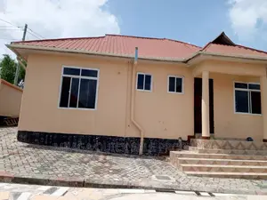 3bdrm House in Mbezi Msakuzi for sale