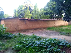 Eneo Sqmita 2000 La Kibiashara Linauzwa Ml 145 Kibaha/Matias