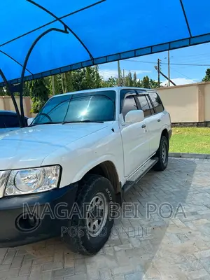 Nissan Patrol 2015 White