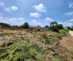 Kiwanja Kinauzwa Mbweni Mpiji