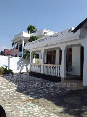 3bdrm House in Mbezi Beach Masana for sale