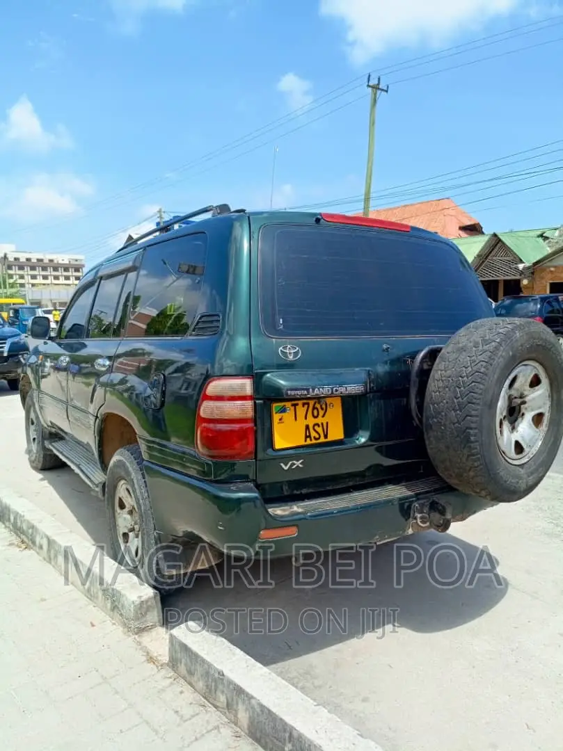 Toyota Land Cruiser 1999 Blue