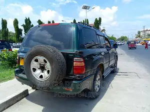 Toyota Land Cruiser 1999 Blue
