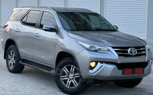 Toyota Fortuner 2017 Gray