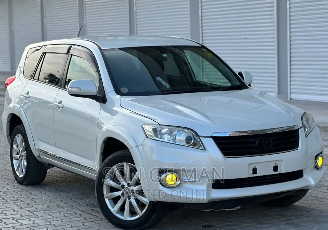 Toyota Vanguard 2011 Pearl