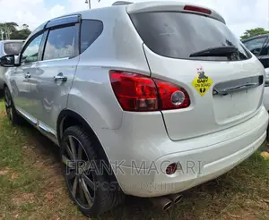 Nissan Dualis 2011 White