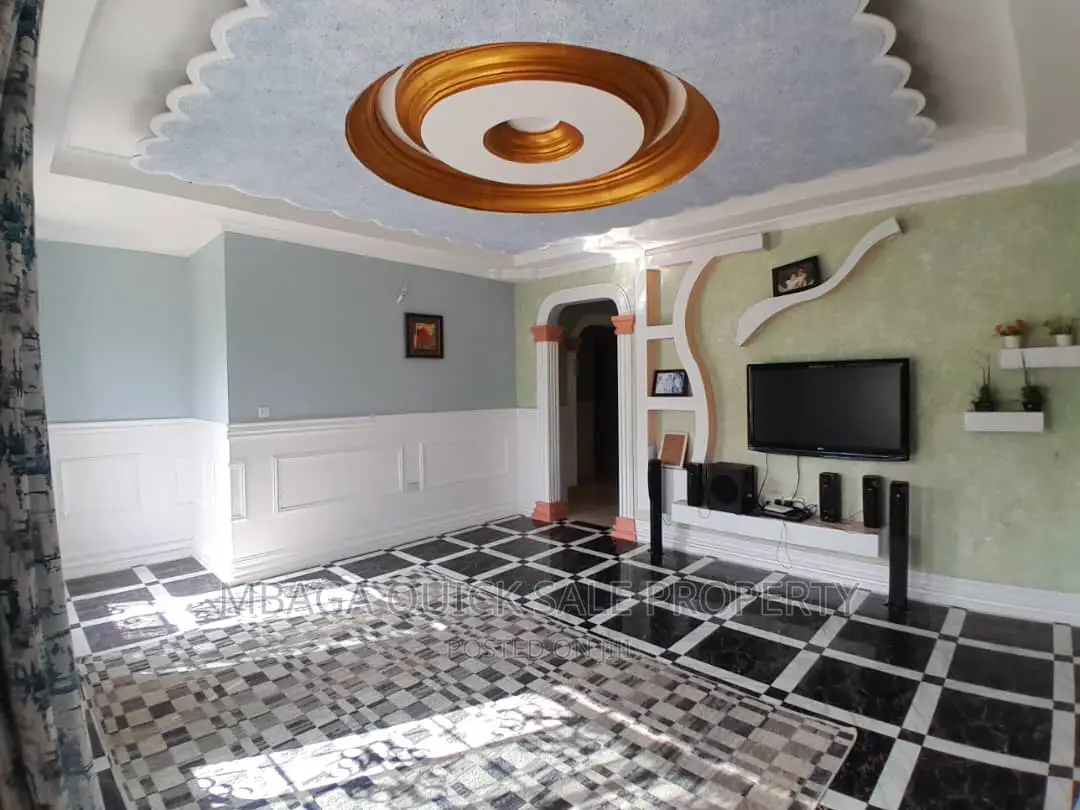 3bdrm House in Goba for sale
