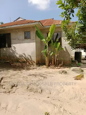 3bdrm House in Goba Kinzudi for sale